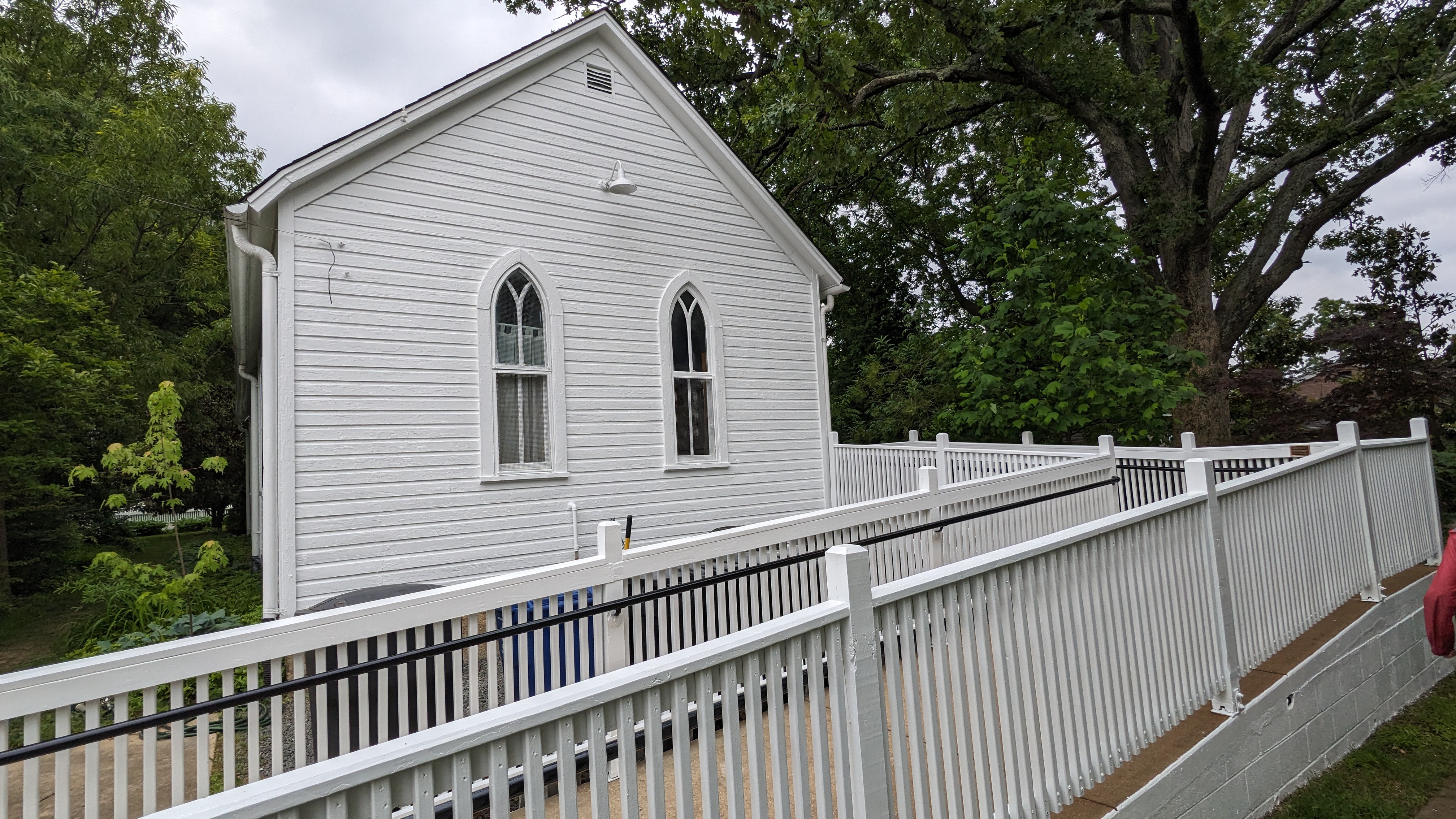 Barcroft Community House new paint.