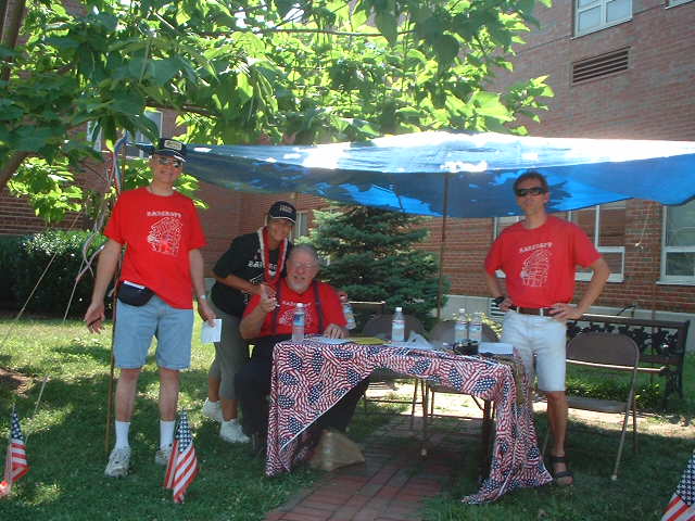 Parade judges 2002